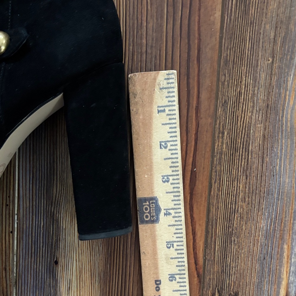 MICHAEL Michael Kors Black Heeled Boots with Gold Buttons 8.5 - Picture 2 of 7